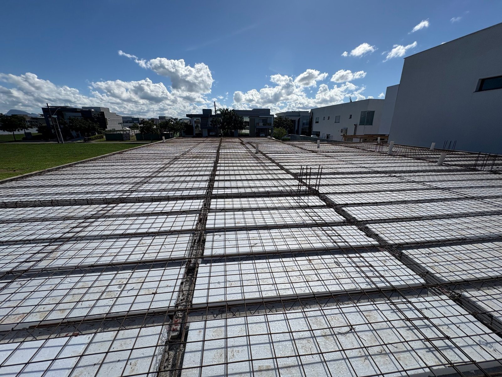 Casa Linear Alphaville Jacuhy — foto 4